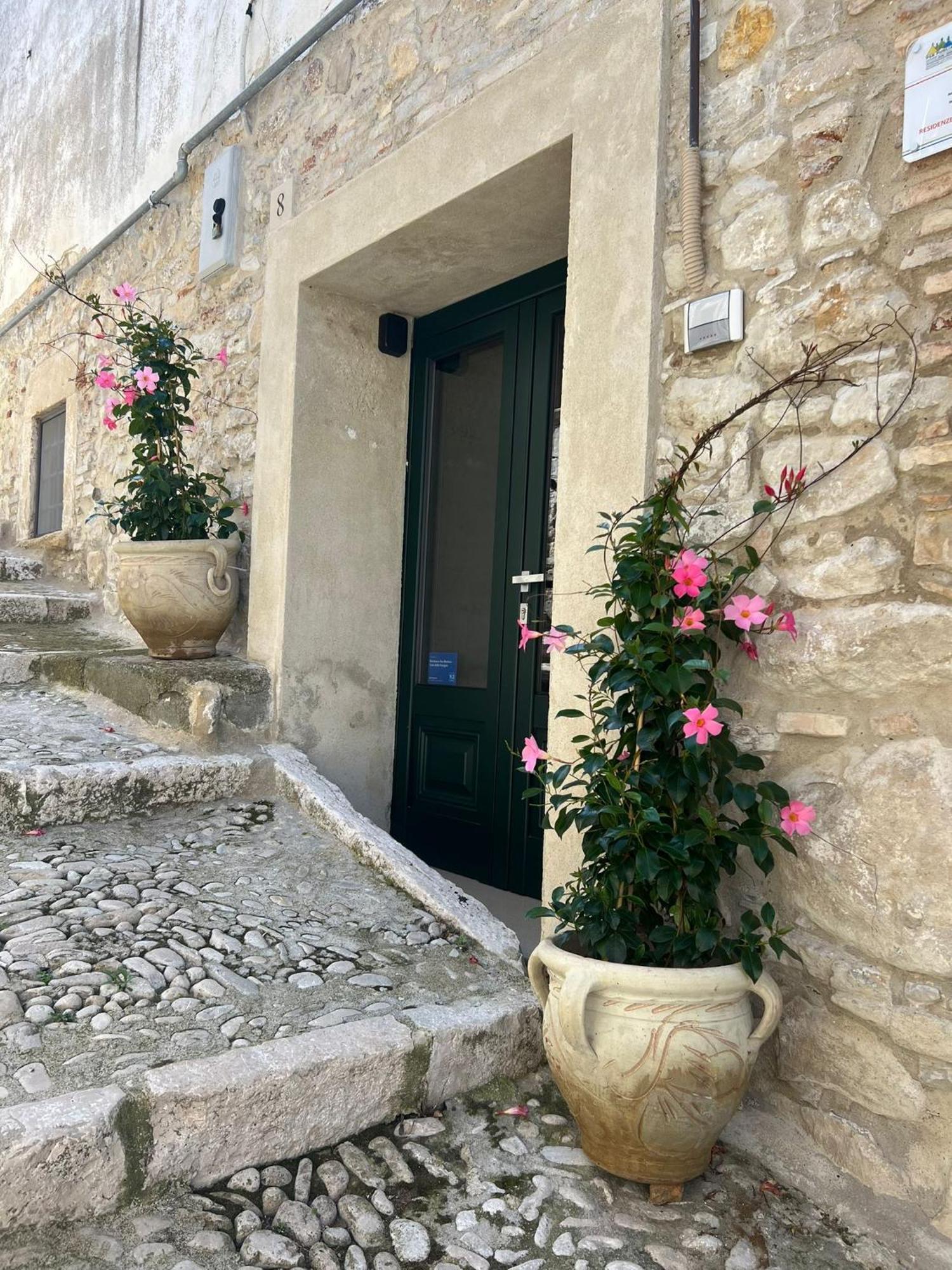 Ferienwohnung Residenze San Martino - Casa Della Fucagna Bovino Exterior foto